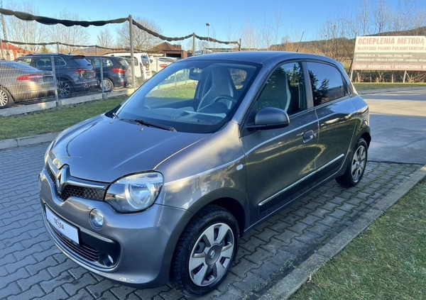 Renault Twingo cena 37900 przebieg: 28000, rok produkcji 2019 z Bielsko-Biała małe 67